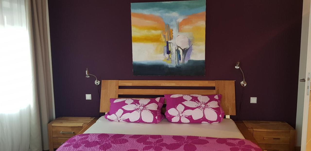 Weingut Schunck Apartamento Leinsweiler Exterior foto
