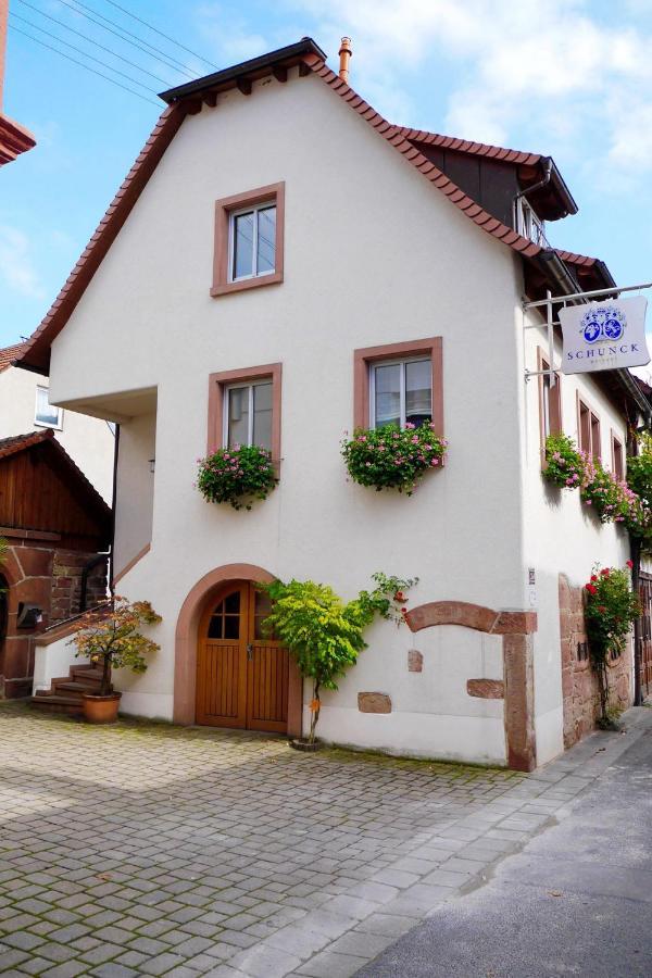 Weingut Schunck Apartamento Leinsweiler Exterior foto