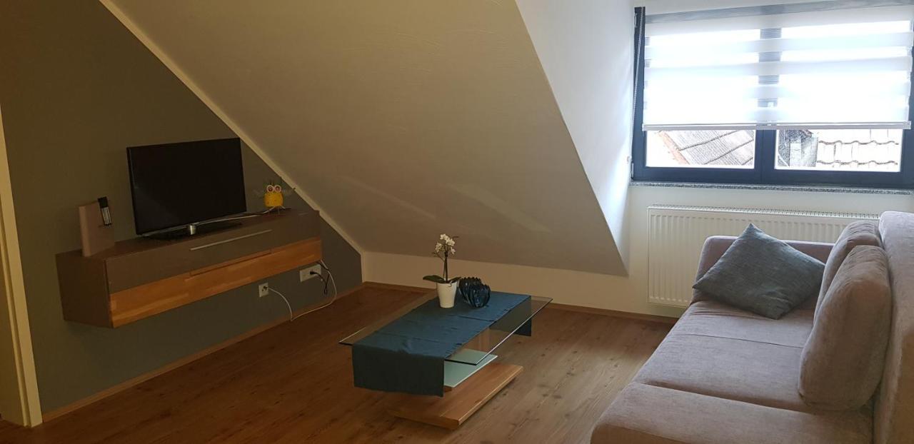Weingut Schunck Apartamento Leinsweiler Exterior foto