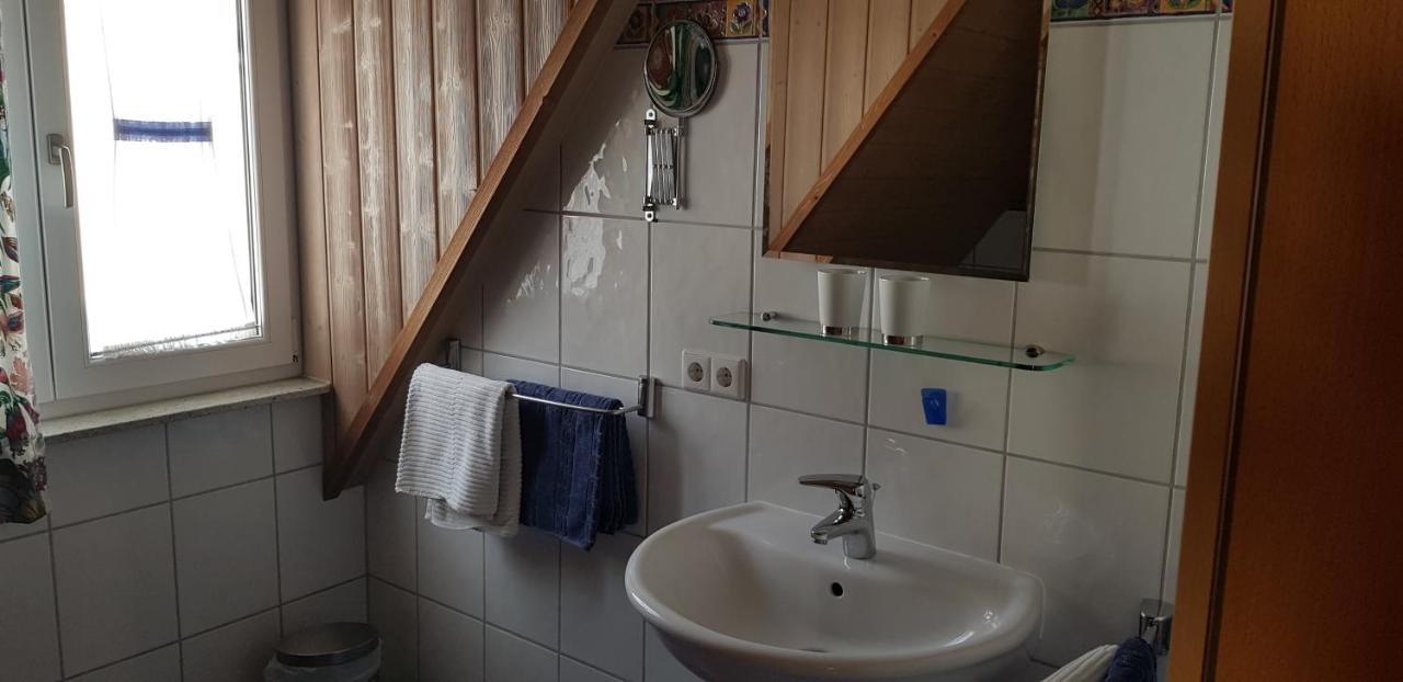 Weingut Schunck Apartamento Leinsweiler Exterior foto