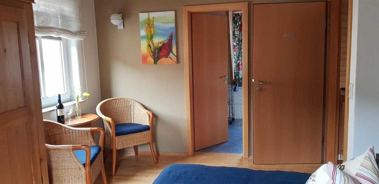 Weingut Schunck Apartamento Leinsweiler Exterior foto